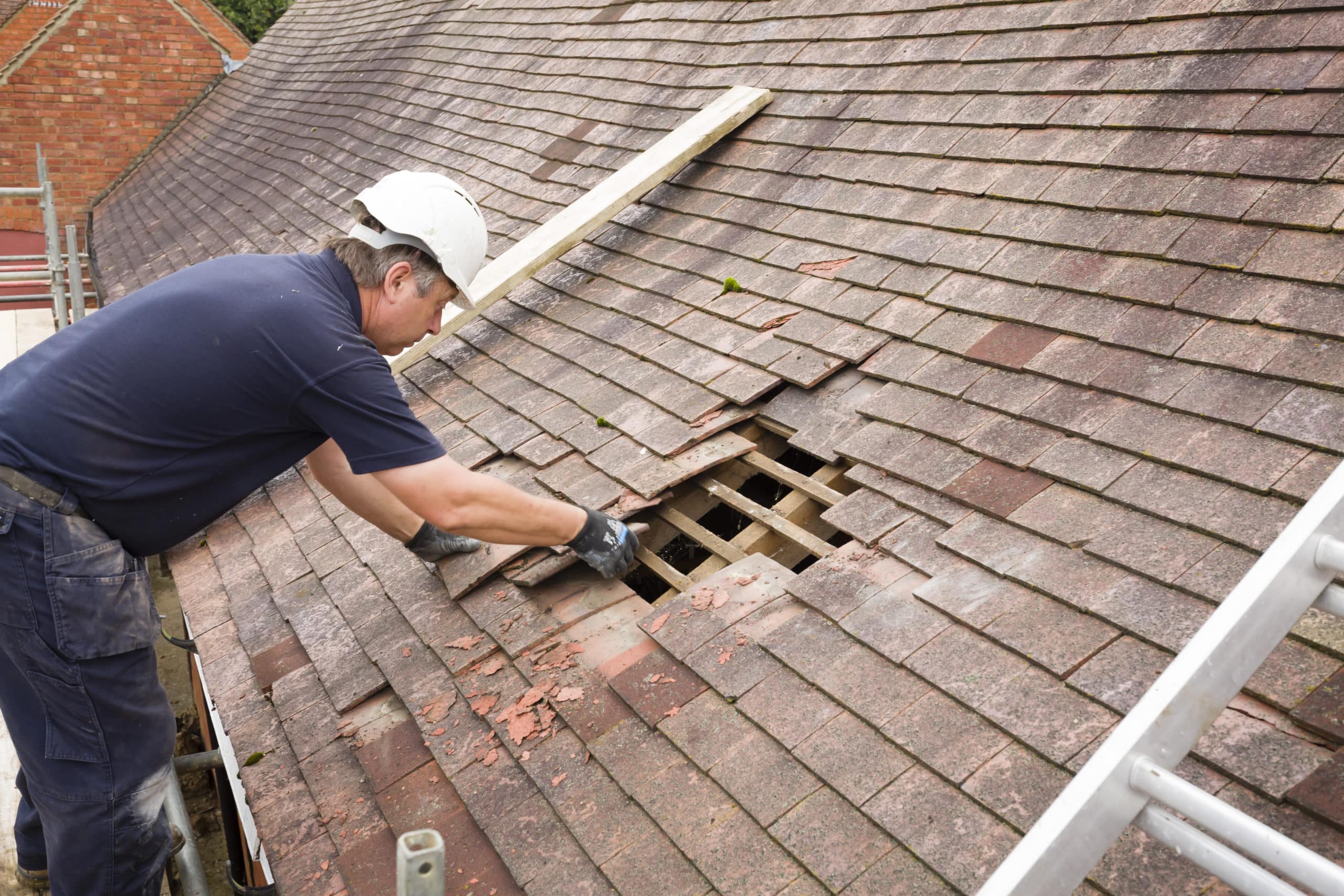 Roof repair and leak sealing in Corpus Christi, TX